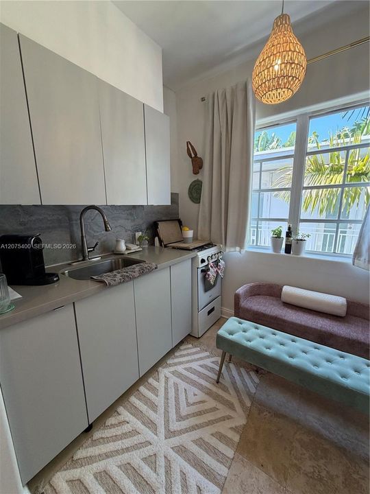 En Venta: $229,000 (0 camas, 1 baños, 400 Pies cuadrados)