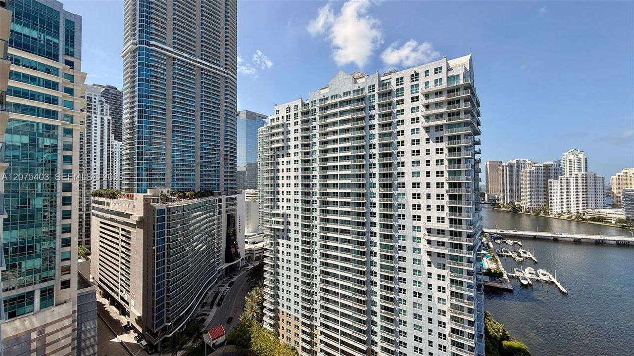 For Sale: $1,200,000 (2 beds, 2 baths, 1200 Square Feet)