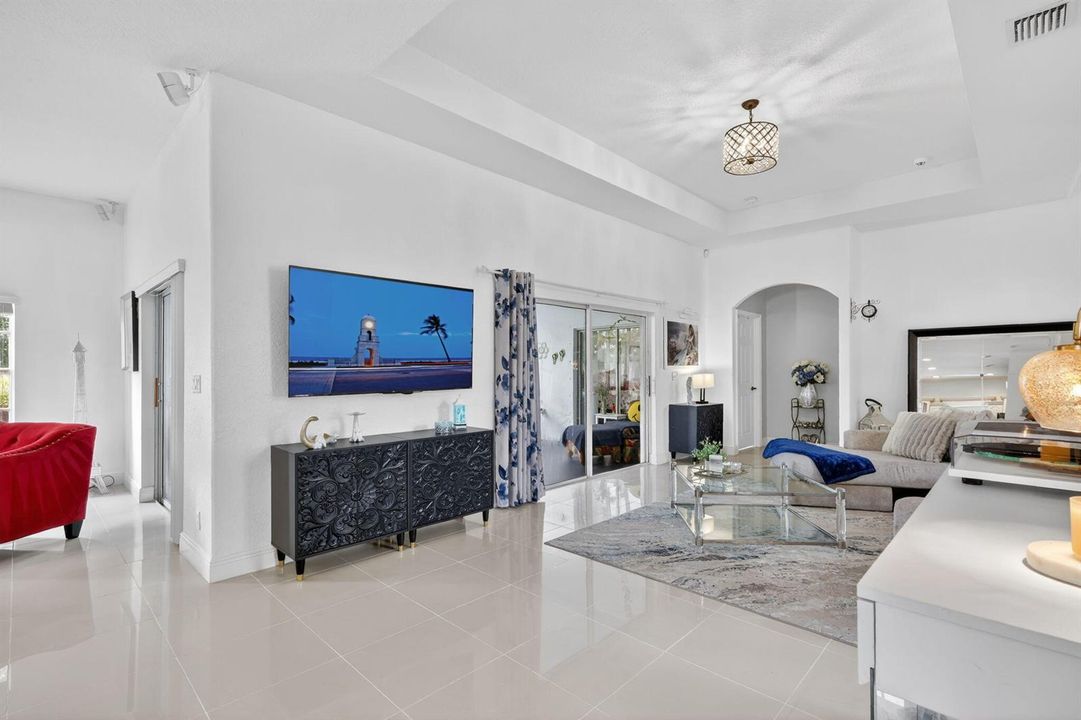 12-web-or-mls-5P1A4257