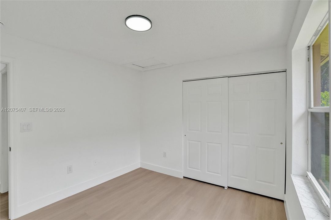 For Rent: $4,125 (3 beds, 2 baths, 1416 Square Feet)