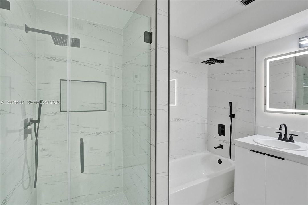 For Rent: $4,125 (3 beds, 2 baths, 1416 Square Feet)