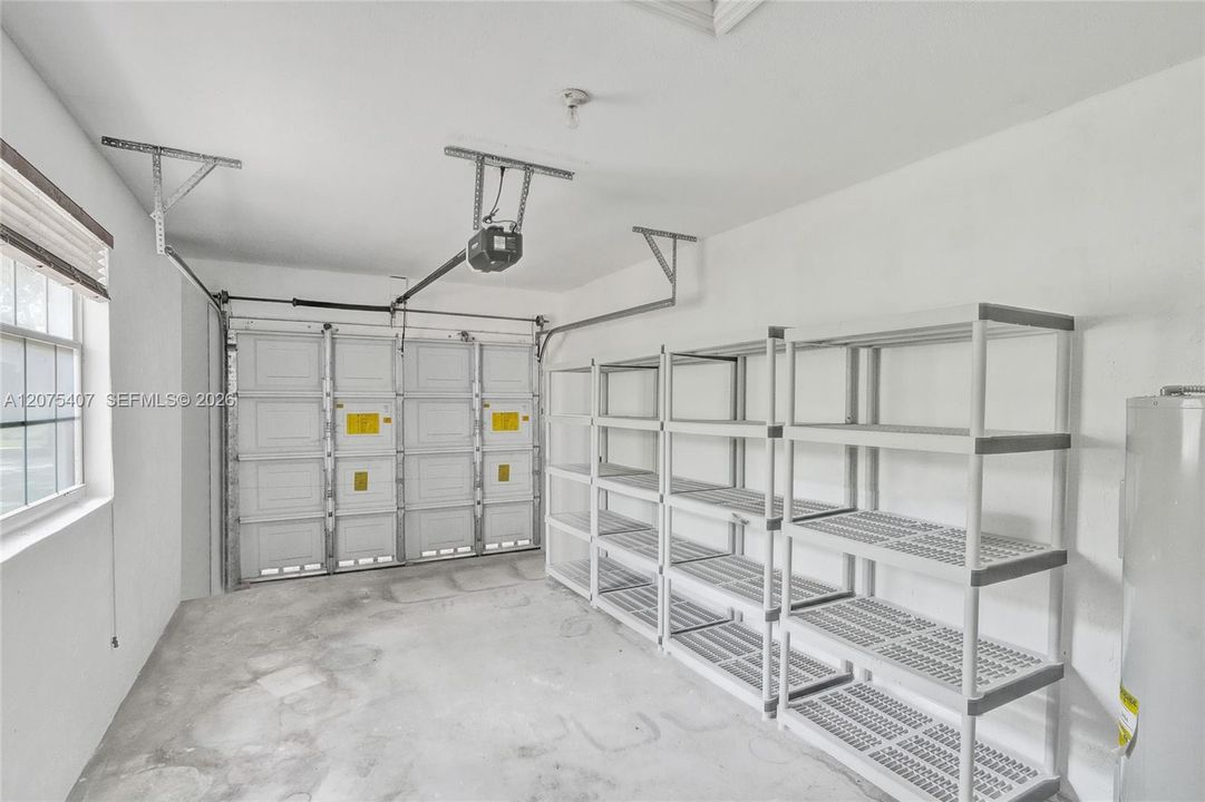 For Rent: $4,125 (3 beds, 2 baths, 1416 Square Feet)