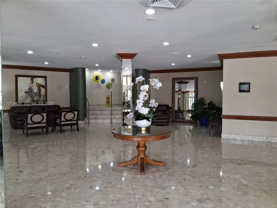 For Rent: $2,100 (2 beds, 1 baths, 0 Square Feet)
