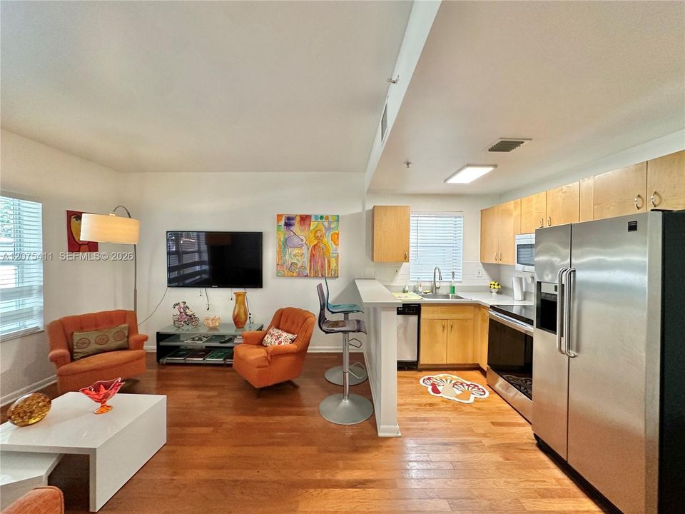For Rent: $2,200 (1 beds, 1 baths, 500 Square Feet)