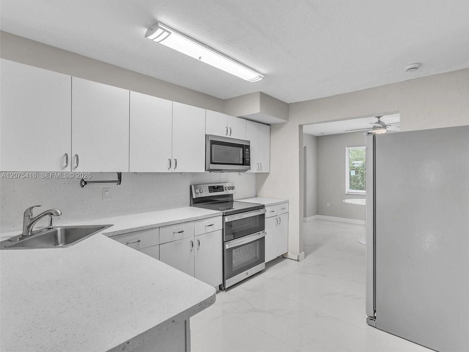 For Sale: $565,000 (4 beds, 2 baths, 1448 Square Feet)