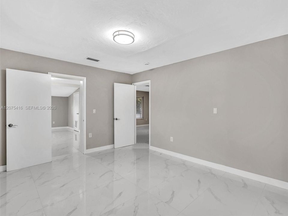 For Sale: $565,000 (4 beds, 2 baths, 1448 Square Feet)