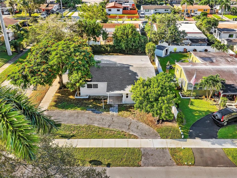 For Sale: $565,000 (4 beds, 2 baths, 1448 Square Feet)
