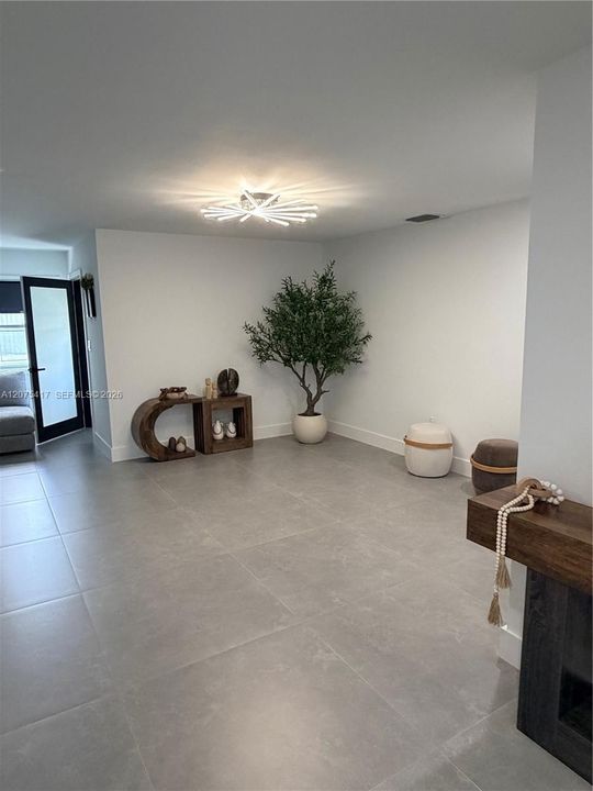 For Sale: $930,000 (4 beds, 3 baths, 2634 Square Feet)