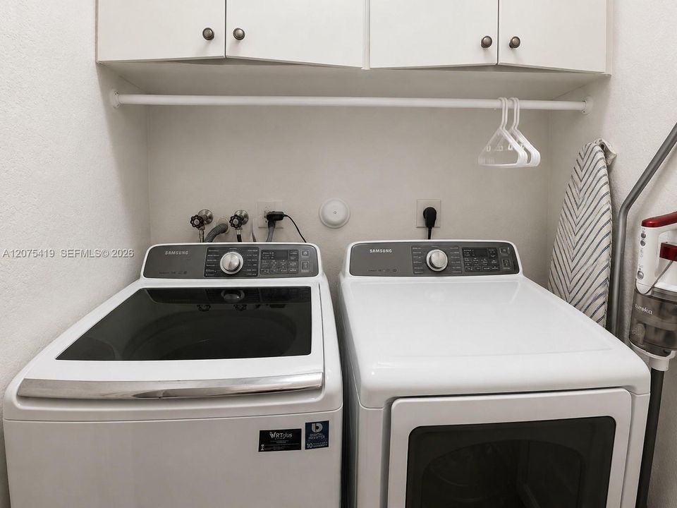 For Rent: $4,500 (4 beds, 2 baths, 1859 Square Feet)