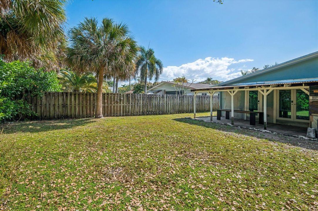 17-Holtzheuser-819 SW 13th St-17