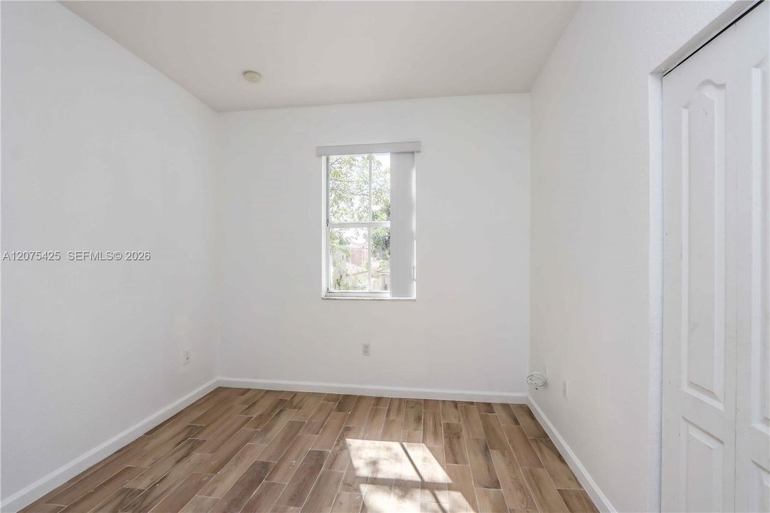 Bright and cozy additional bedroom space