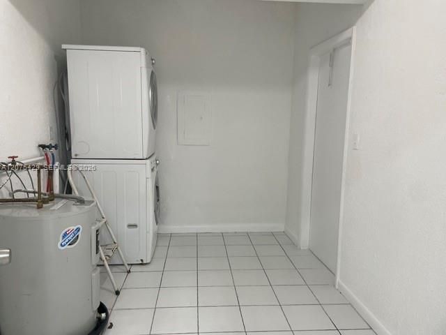 В аренду: $2,700 (3 спален, 3 ванн, 1737 Квадратных фут)