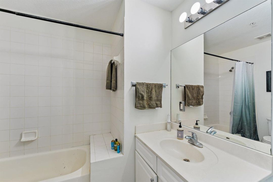 026-1203TownCenterDrive210-Jupiter-FL-33