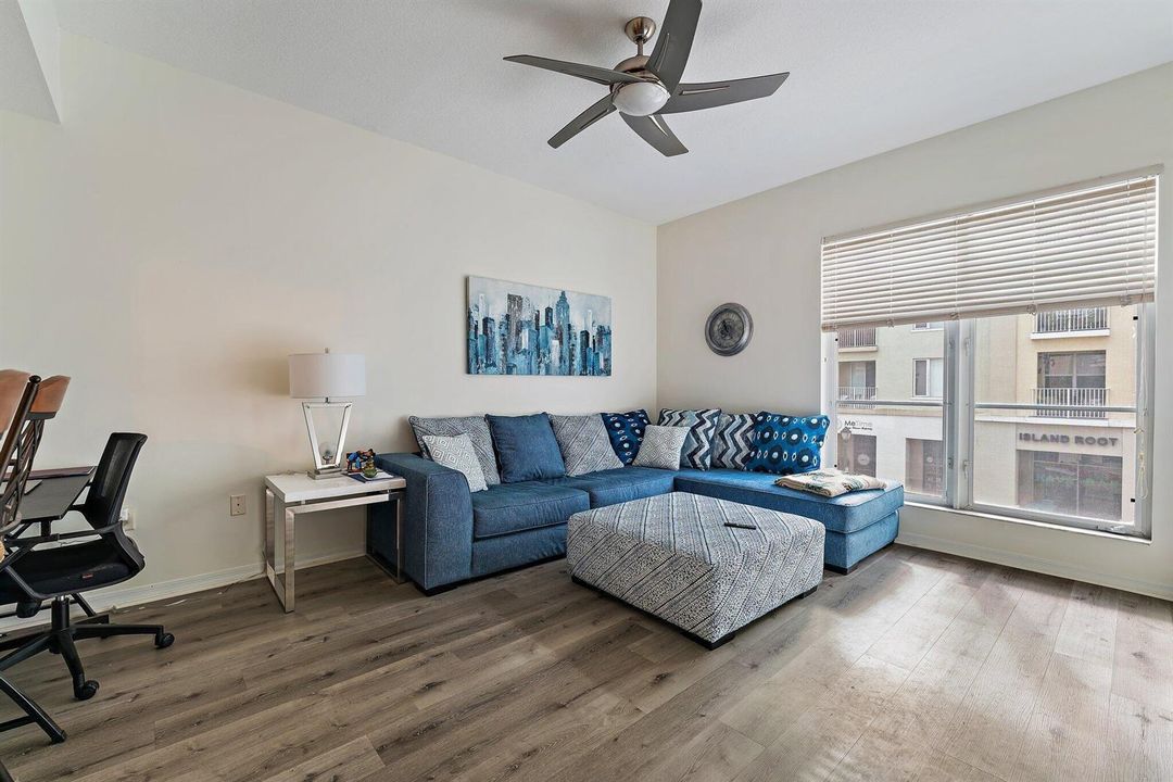 033-1203TownCenterDrive210-Jupiter-FL-33