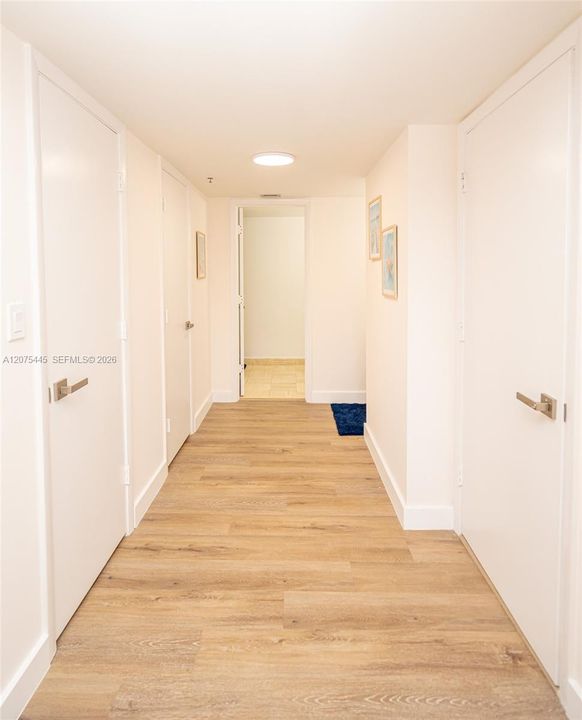 For Rent: $5,500 (2 beds, 2 baths, 1570 Square Feet)
