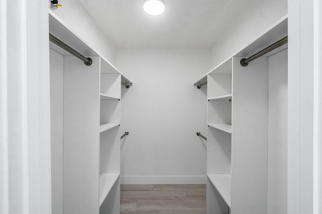 Walk In Closet