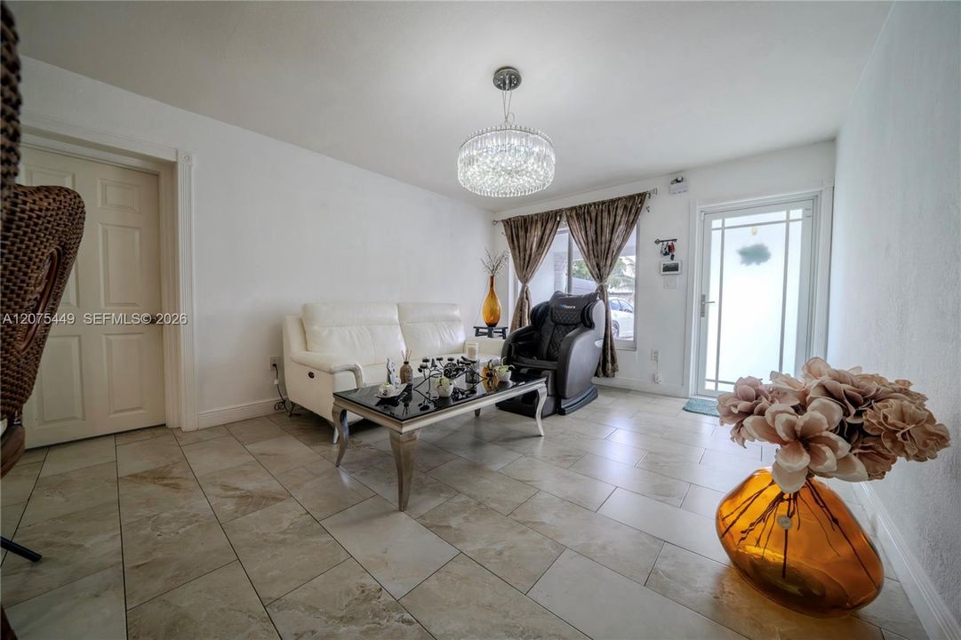 For Sale: $590,000 (4 beds, 2 baths, 1676 Square Feet)