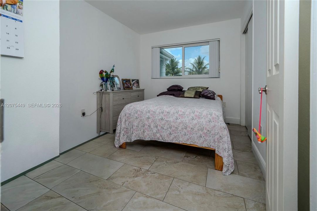 For Sale: $590,000 (4 beds, 2 baths, 1676 Square Feet)