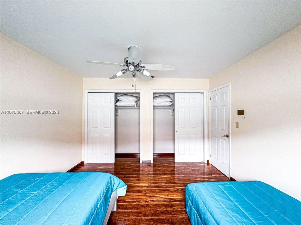 For Rent: $7,500 (4 beds, 3 baths, 2013 Square Feet)