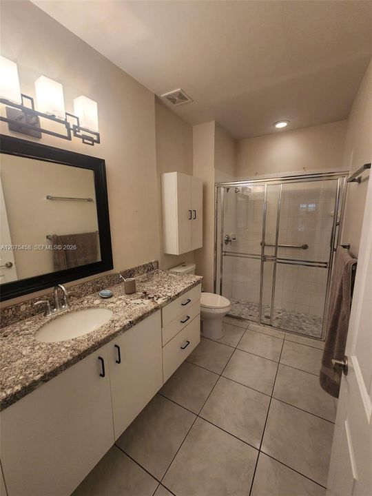 For Rent: $3,000 (2 beds, 2 baths, 1378 Square Feet)