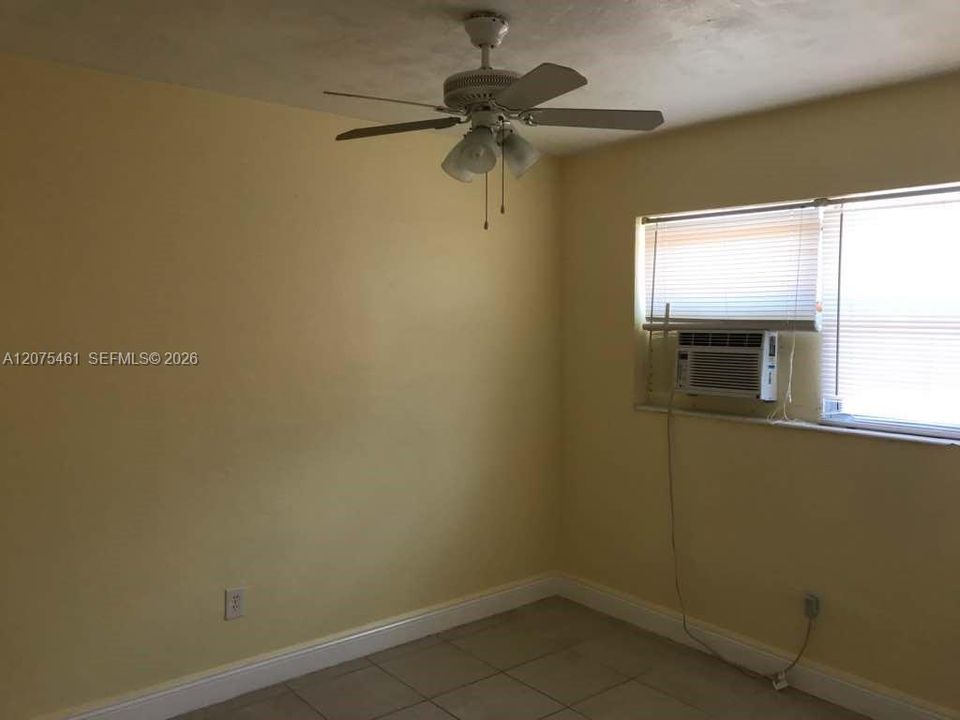 For Rent: $2,700 (3 beds, 2 baths, 2064 Square Feet)