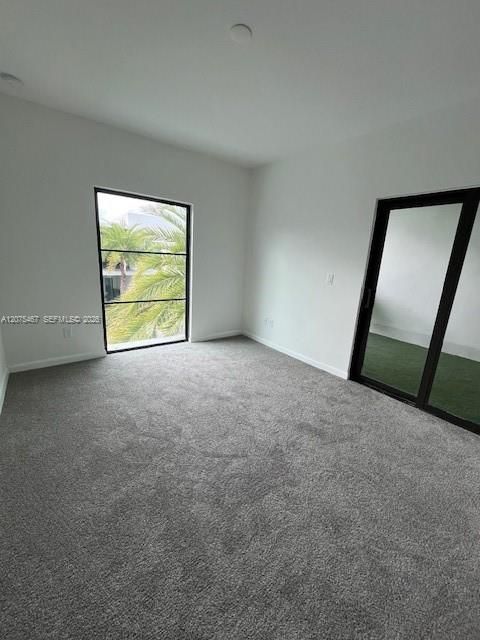 For Rent: $3,500 (3 beds, 2 baths, 1500 Square Feet)