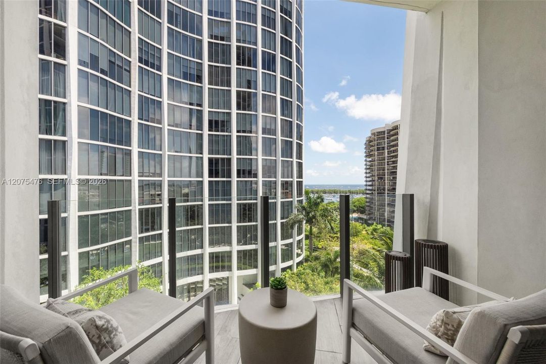 En Venta: $2,350,000 (2 camas, 2 baños, 978 Pies cuadrados)