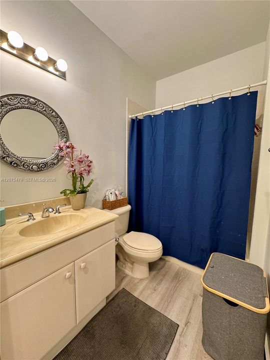 For Rent: $3,750 (3 beds, 2 baths, 1560 Square Feet)