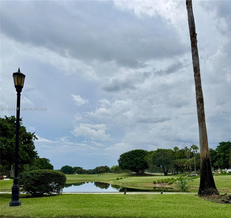 For Rent: $3,750 (3 beds, 2 baths, 1560 Square Feet)
