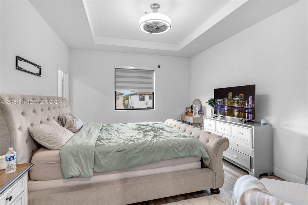 For Sale: $469,999 (3 beds, 2 baths, 1772 Square Feet)