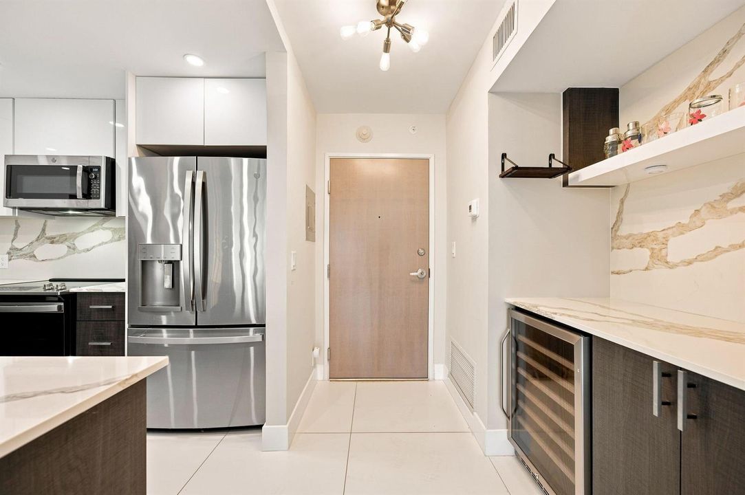 4-web-or-mls-340-sunset-dr-405