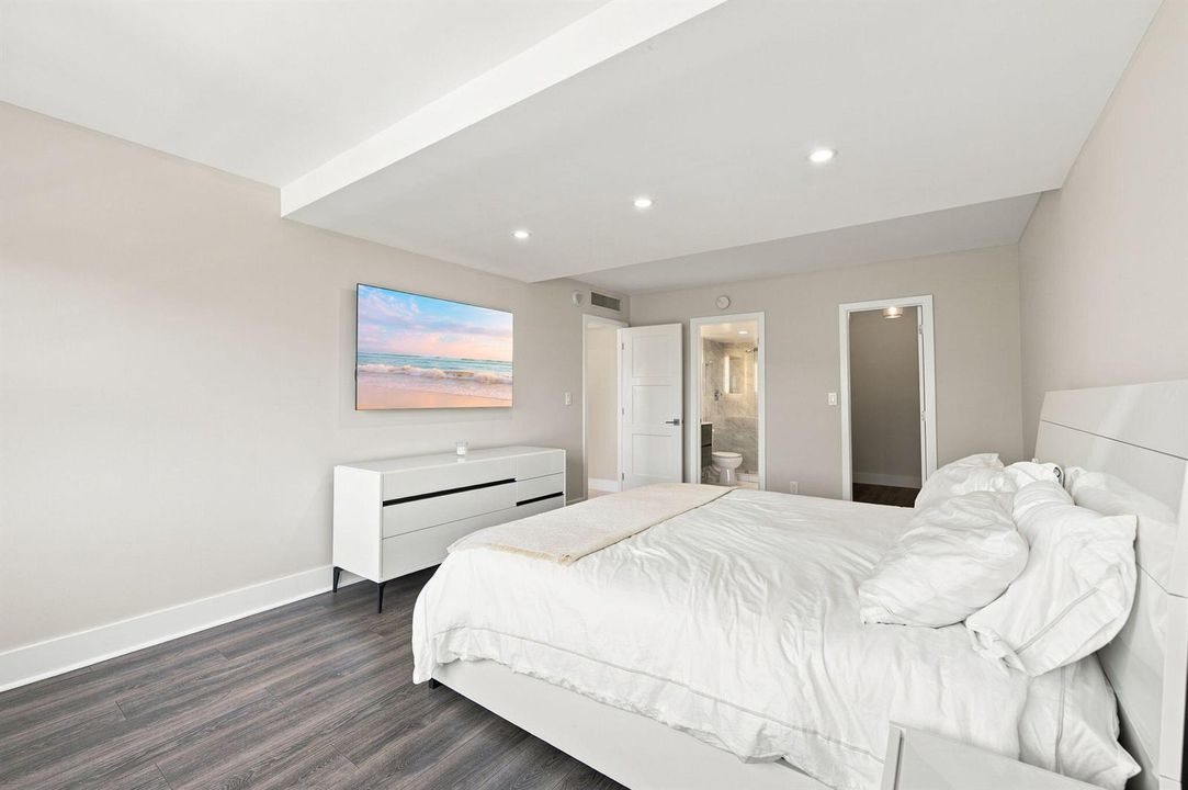 17-web-or-mls-340-sunset-dr-405