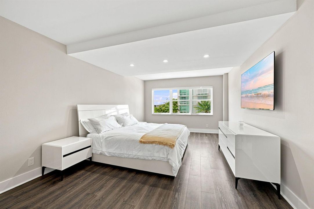 15-web-or-mls-340-sunset-dr-405
