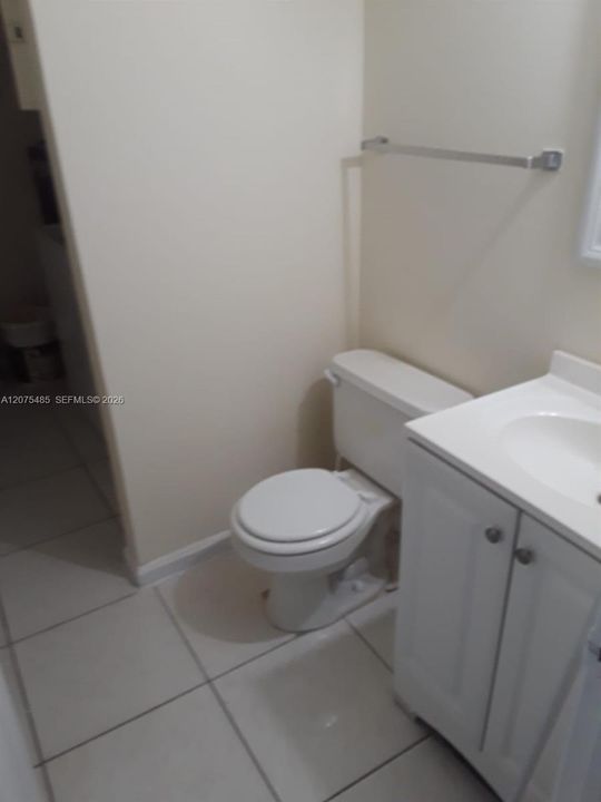 En Venta: $280,000 (3 camas, 2 baños, 1403 Pies cuadrados)