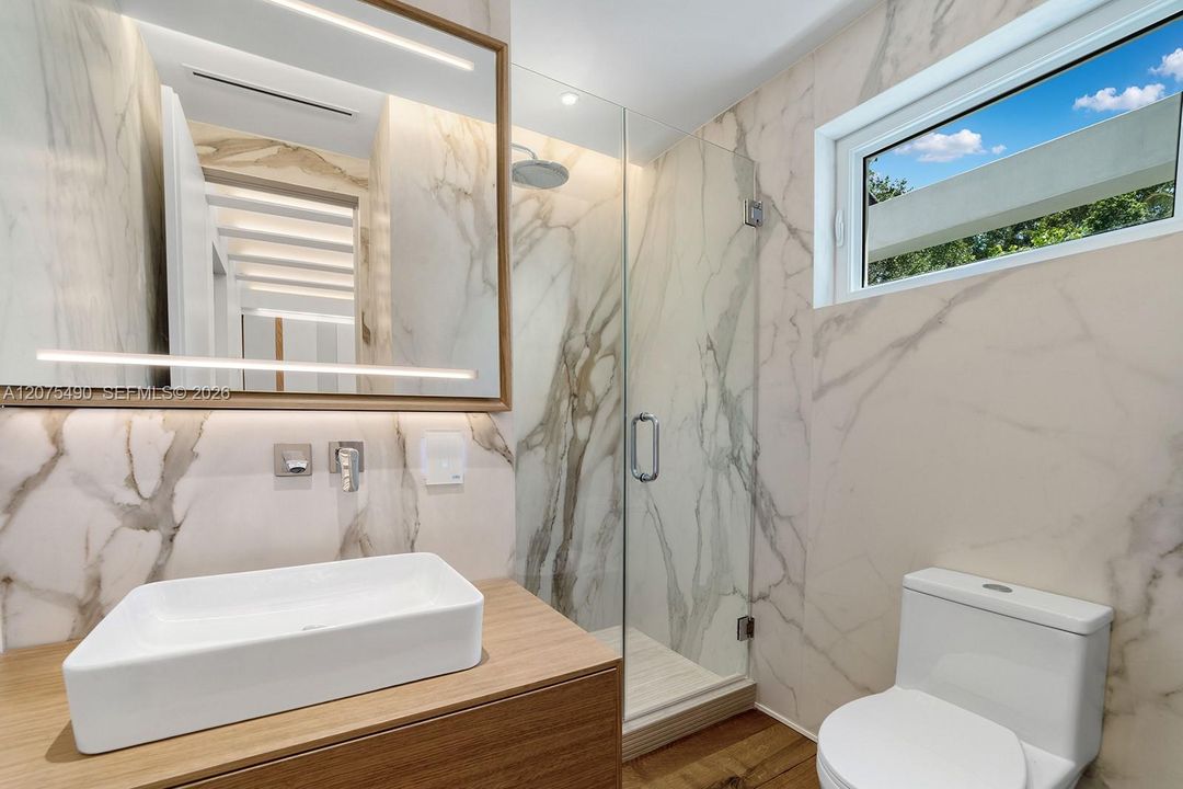 En Venta: $7,200,000 (5 camas, 5 baños, 3167 Pies cuadrados)