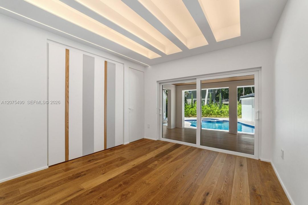 En Venta: $7,200,000 (5 camas, 5 baños, 3167 Pies cuadrados)