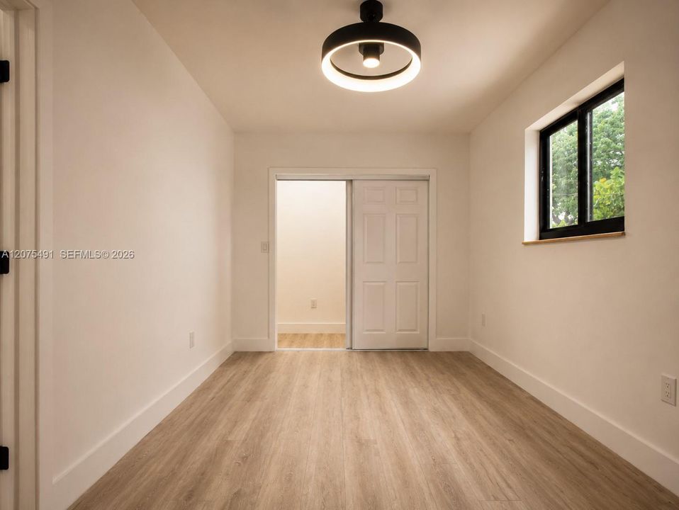 For Sale: $819,000 (3 beds, 3 baths, 1633 Square Feet)