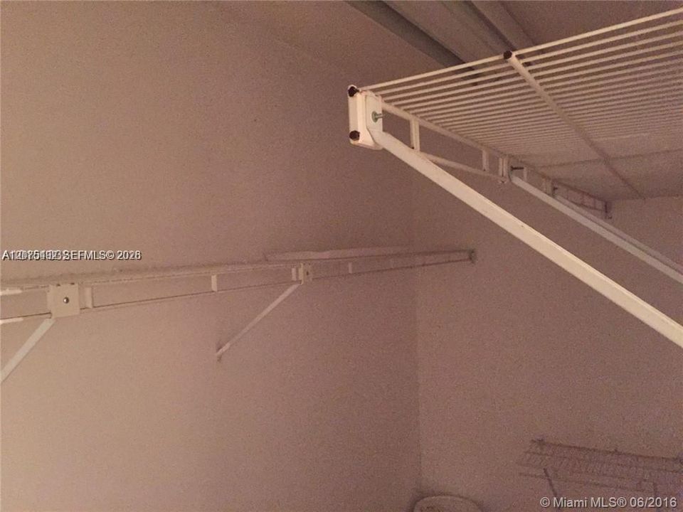 For Rent: $3,300 (4 beds, 2 baths, 1485 Square Feet)