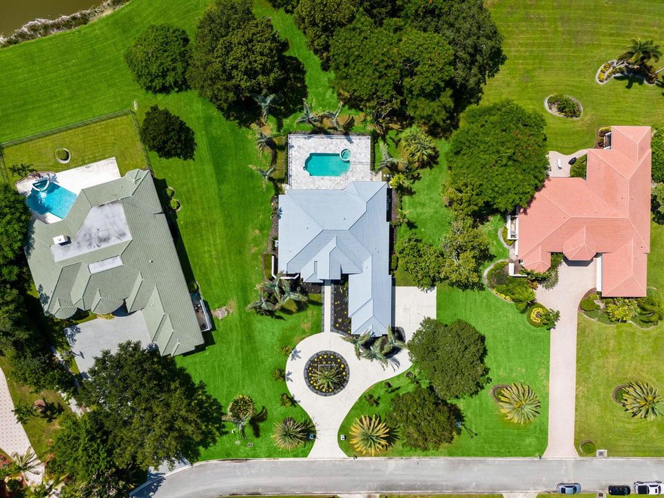 101-web-or-mls-DJI_20260819113716_0313_D