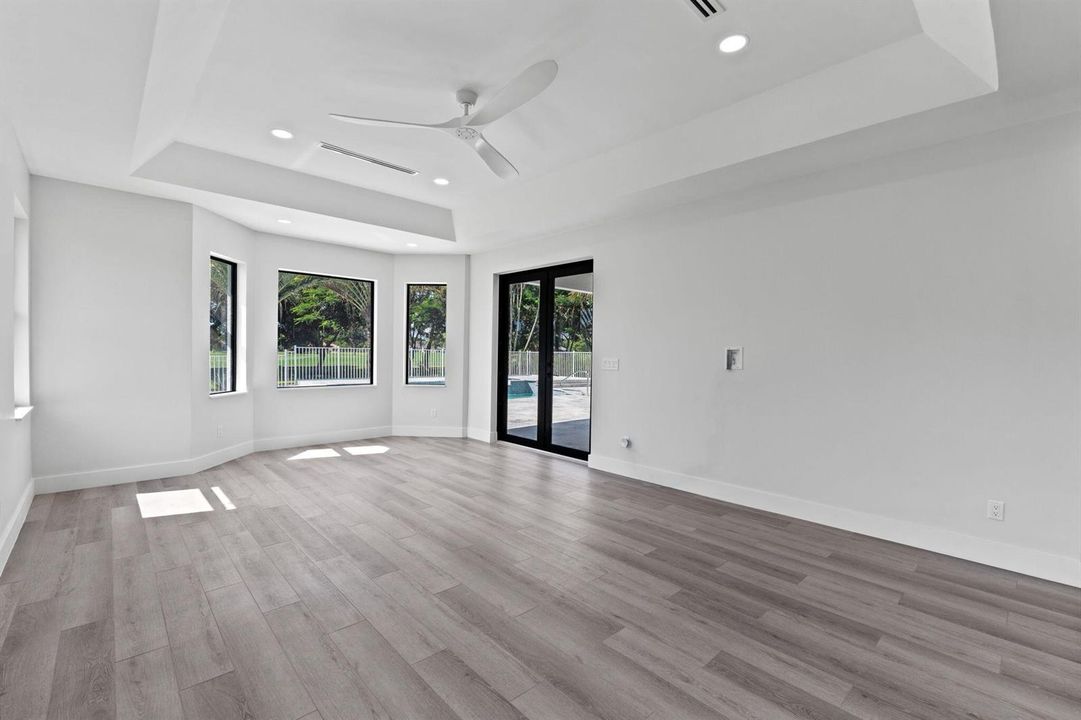 41-web-or-mls-A7405296