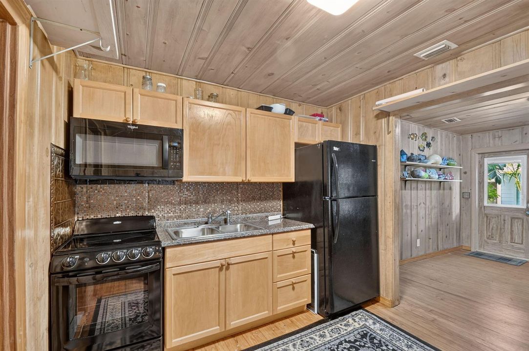 Guest House Kitchen