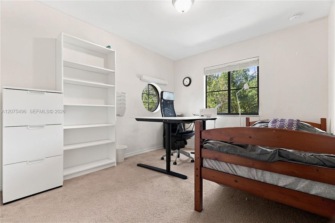 For Sale: $349,000 (3 beds, 2 baths, 1383 Square Feet)