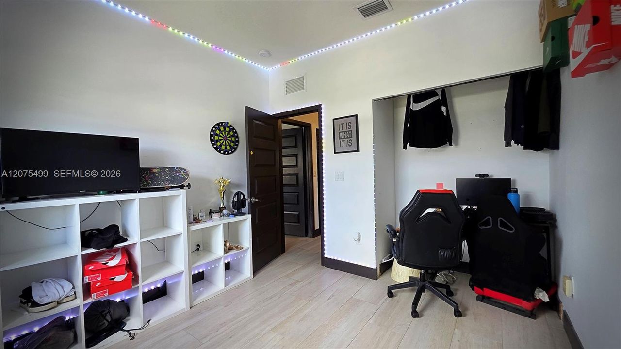 For Sale: $669,000 (4 beds, 3 baths, 1908 Square Feet)