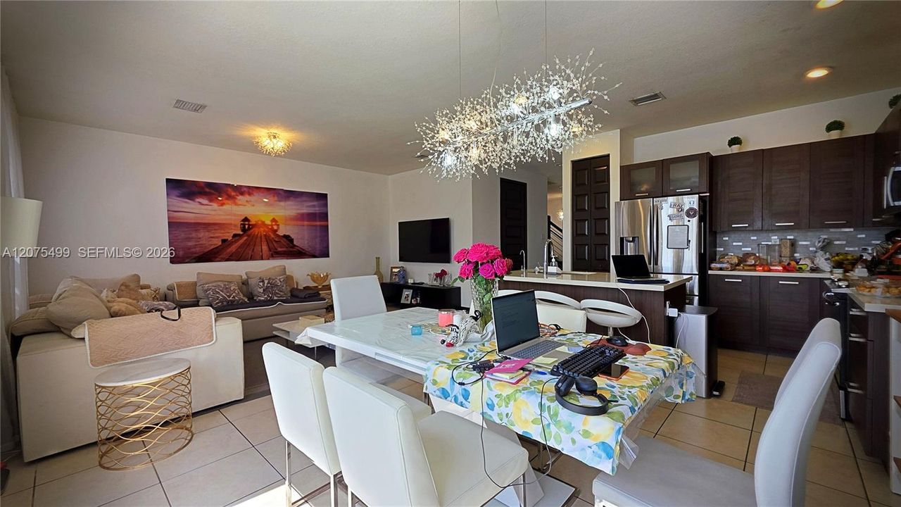 For Sale: $669,000 (4 beds, 3 baths, 1908 Square Feet)