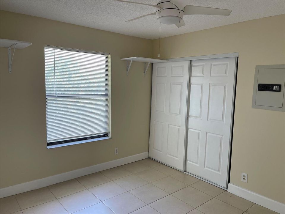 Guest bedroom