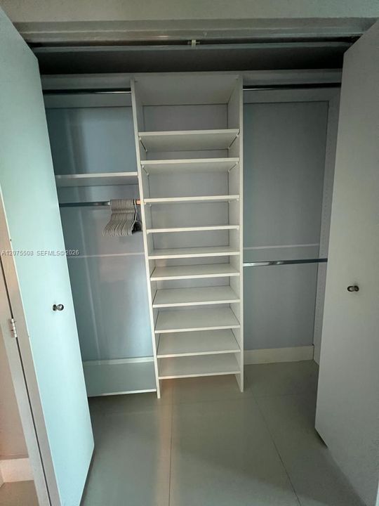 For Sale: $2,000,000 (2 beds, 2 baths, 1945 Square Feet)