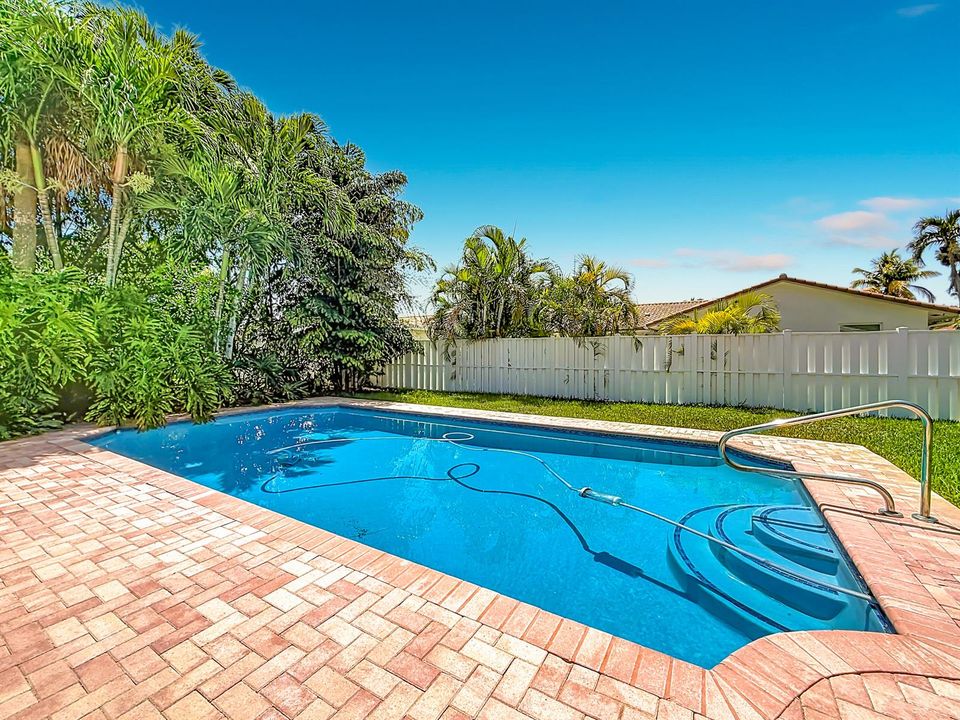 53 Pool