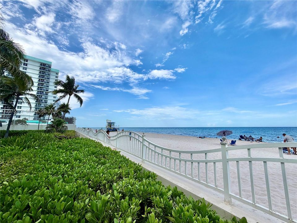 For Sale: $605,000 (2 beds, 2 baths, 1173 Square Feet)