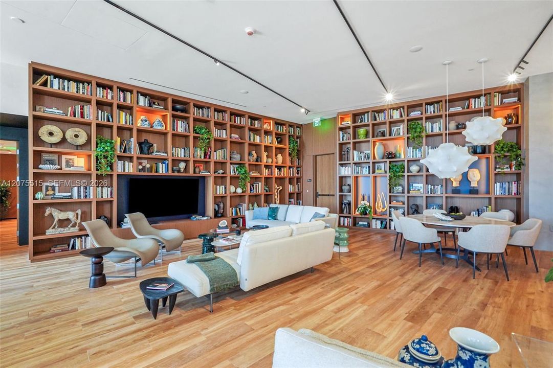 En Venta: $2,295,000 (2 camas, 2 baños, 1362 Pies cuadrados)