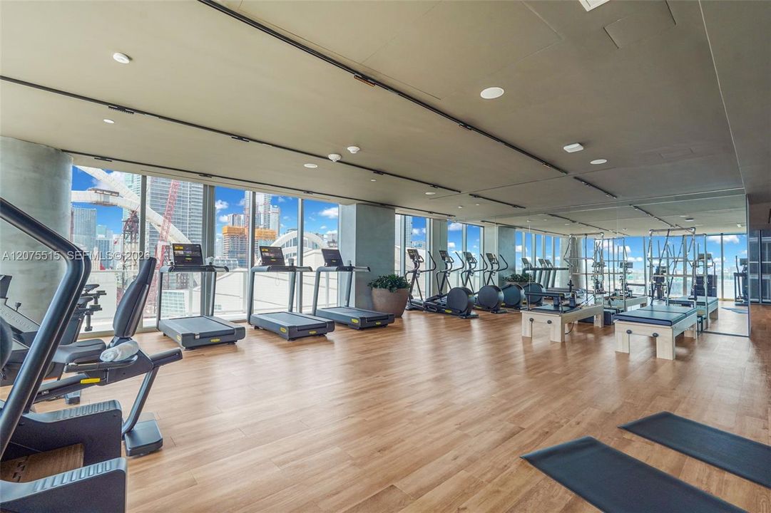 En Venta: $2,295,000 (2 camas, 2 baños, 1362 Pies cuadrados)